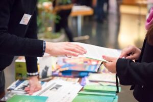 salon professionnel stand réutilisable écologique montage accueil visiteur