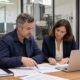 Dirigeants comparant paiement cash et emprunt pour un investissement