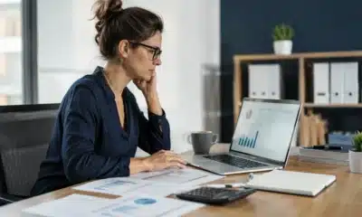 Entrepreneuse calcule le coût annuel et les échéances de sa SASU