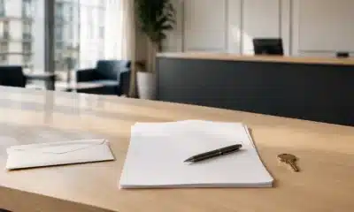 Contrat de domiciliation, courrier et clé dans un centre d’affaires